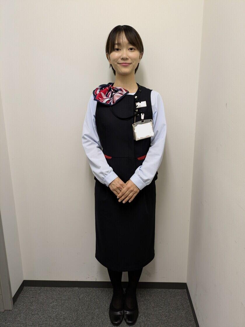 株式会社JALUXエアポート 青森空港の制服1