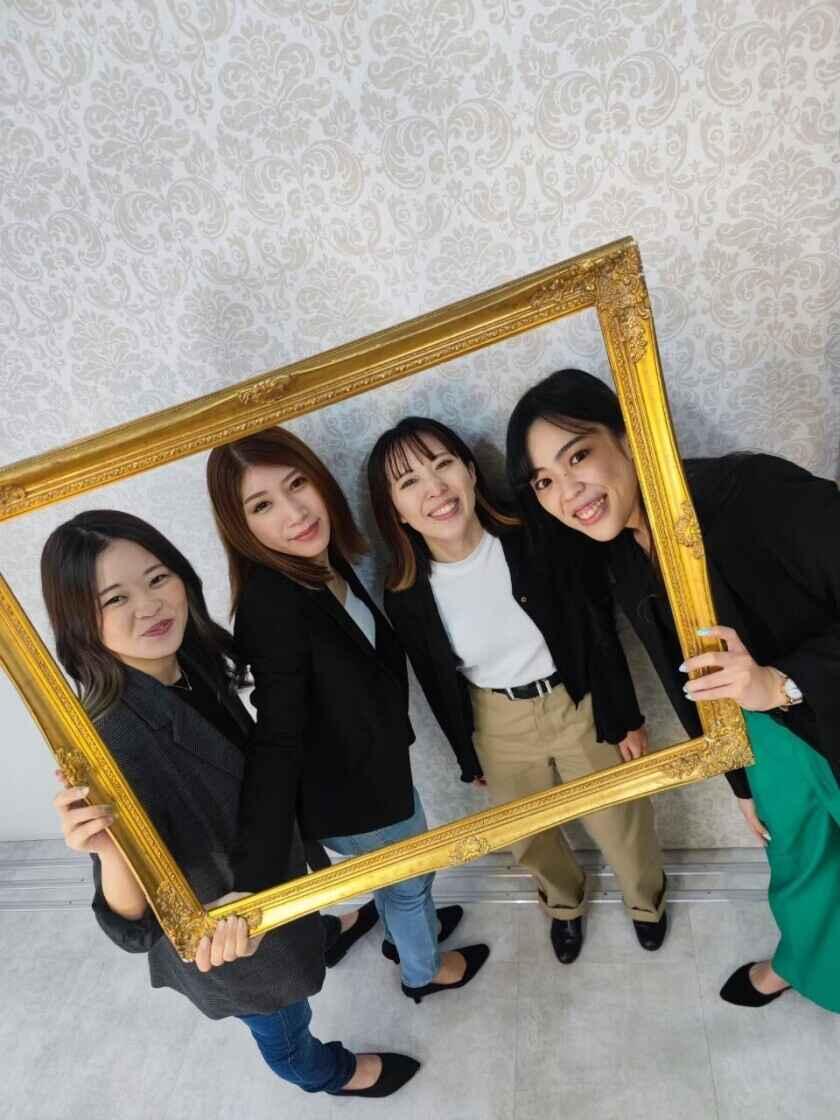 株式会社Groovy Journey(グルービージャーニー)の制服3