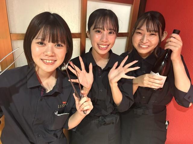 焼肉店/ホールスタッフ/シフト柔軟/週払いOK/未経験OK/週1~(フード・飲食、大阪市淀川区)のイメージ画像