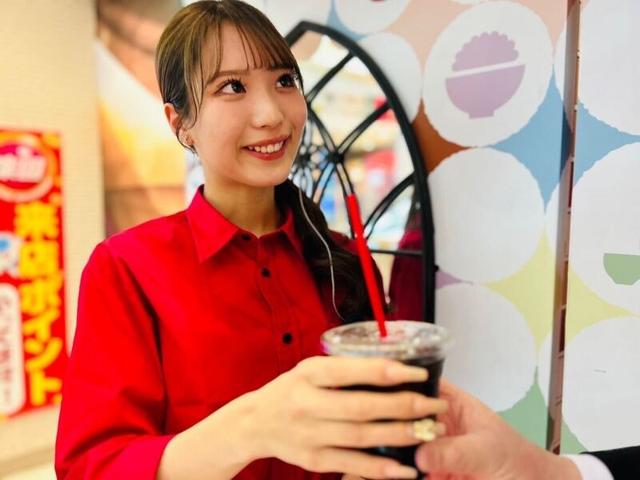 平均時給1,468円/1日4時間~OK/ワゴンサービス(サービス、横浜市港南区)のイメージ画像