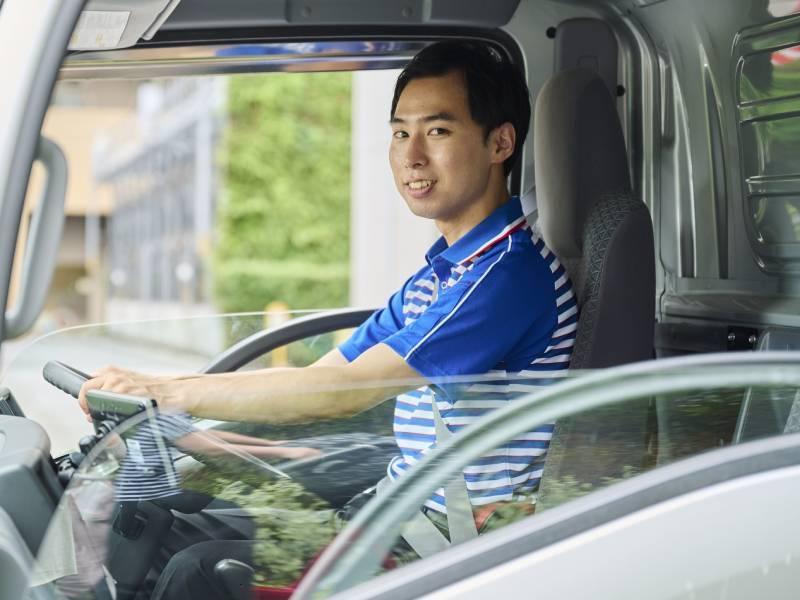 佐川急便株式会社 九州路線営業所の仕事画像1