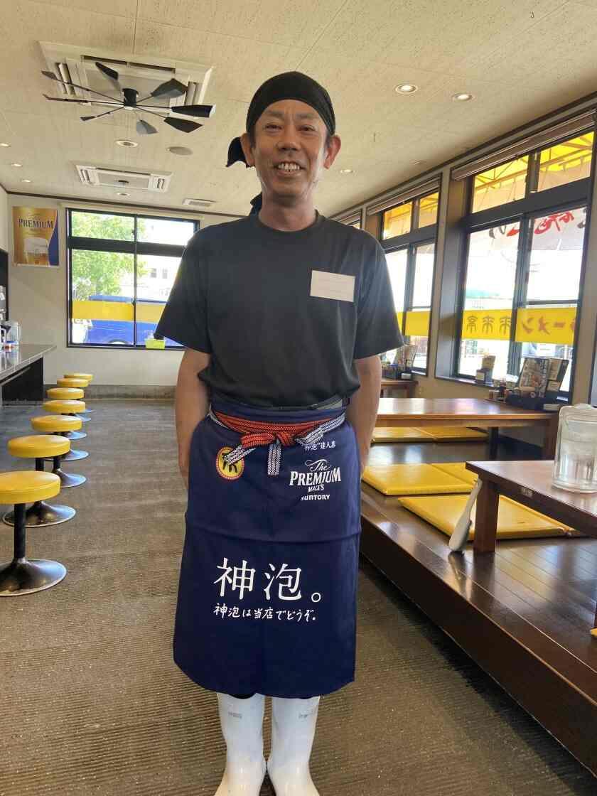 来来亭蒲郡店の制服1