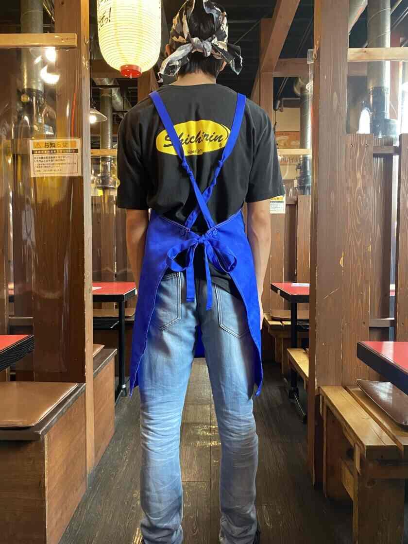 しちりん柏西口店の制服2