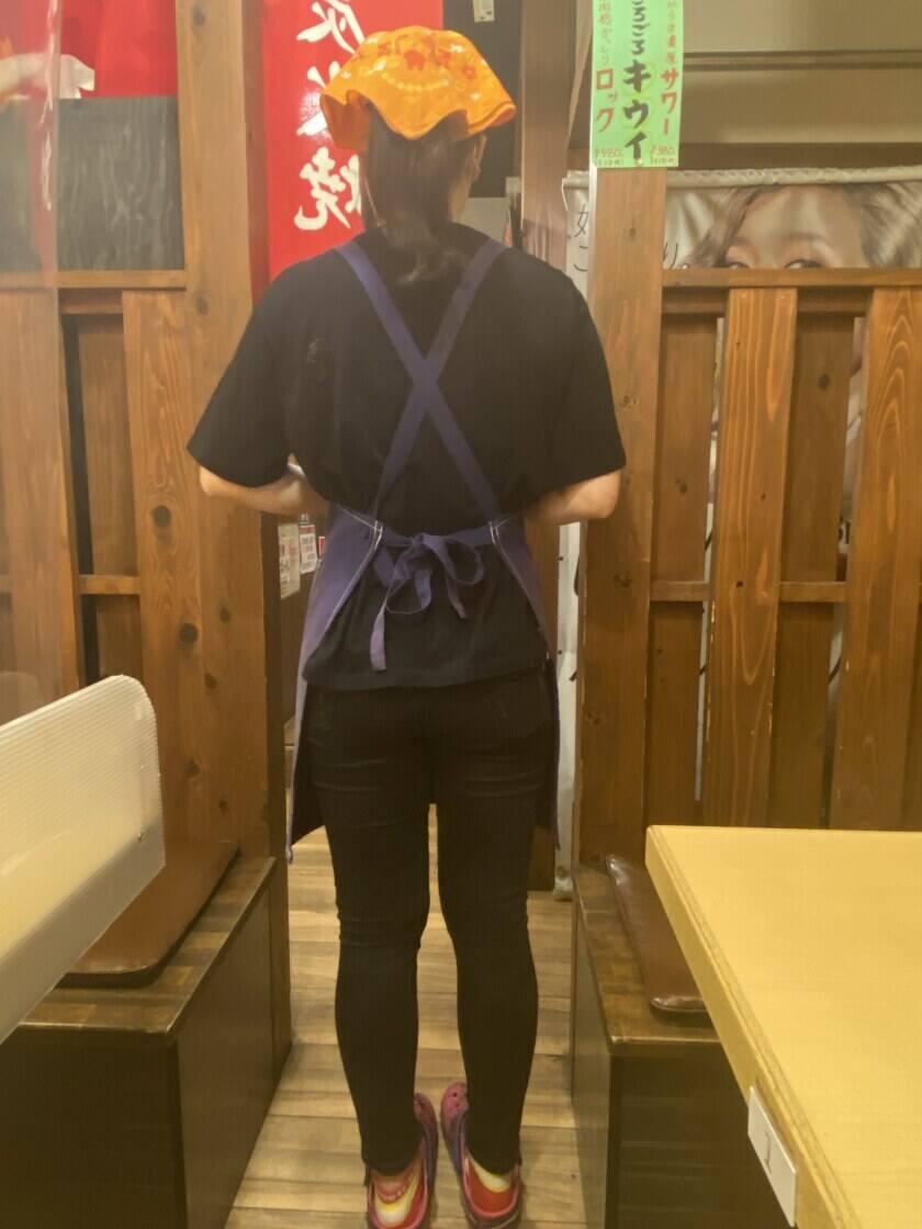 しちりん松戸西口店の制服2
