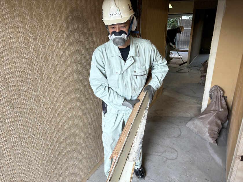 株式会社 LINE REFORM SUPPORTの制服5