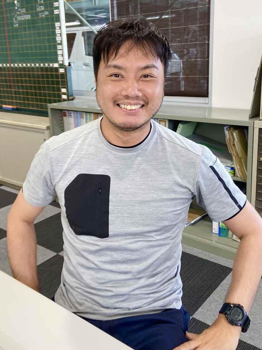 Tsukagoshiグループ【株式会社メテクス】の制服4