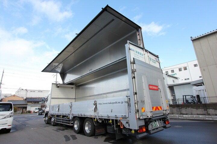 株式会社塚腰運送 上鳥羽営業所の仕事画像1