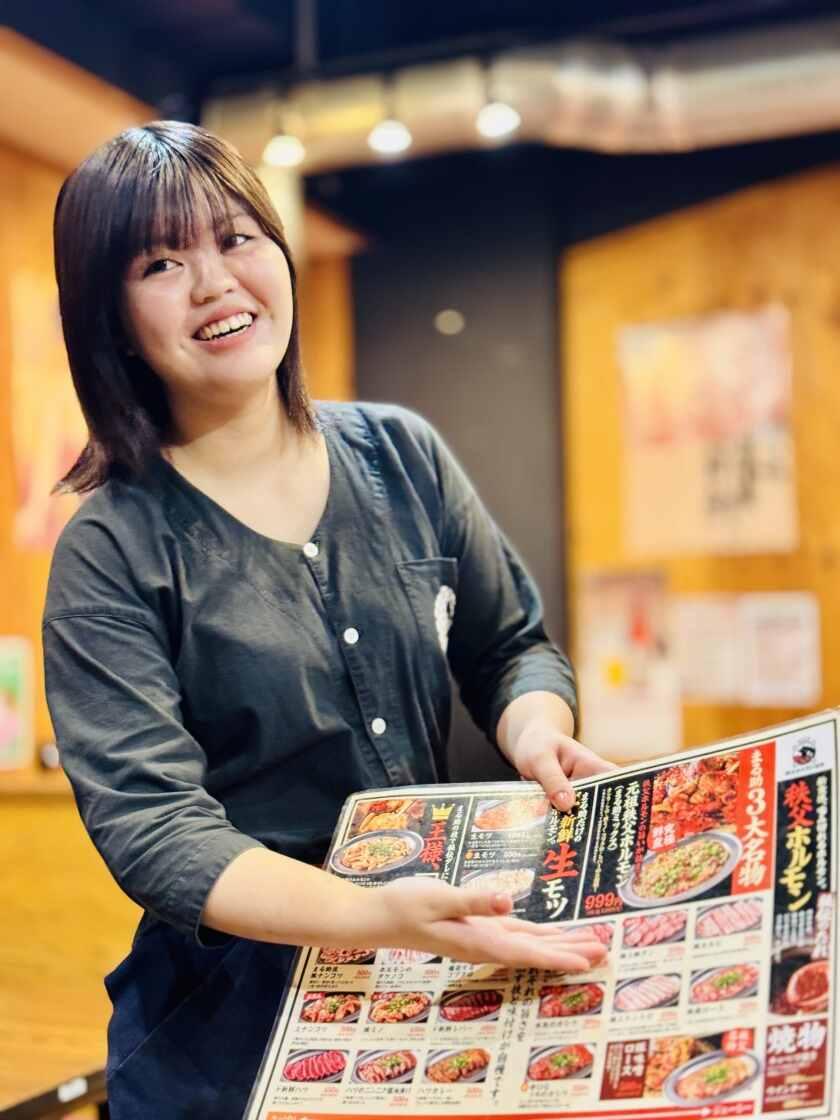 秩父炭火焼肉ホルモン まる助 高崎店の制服2