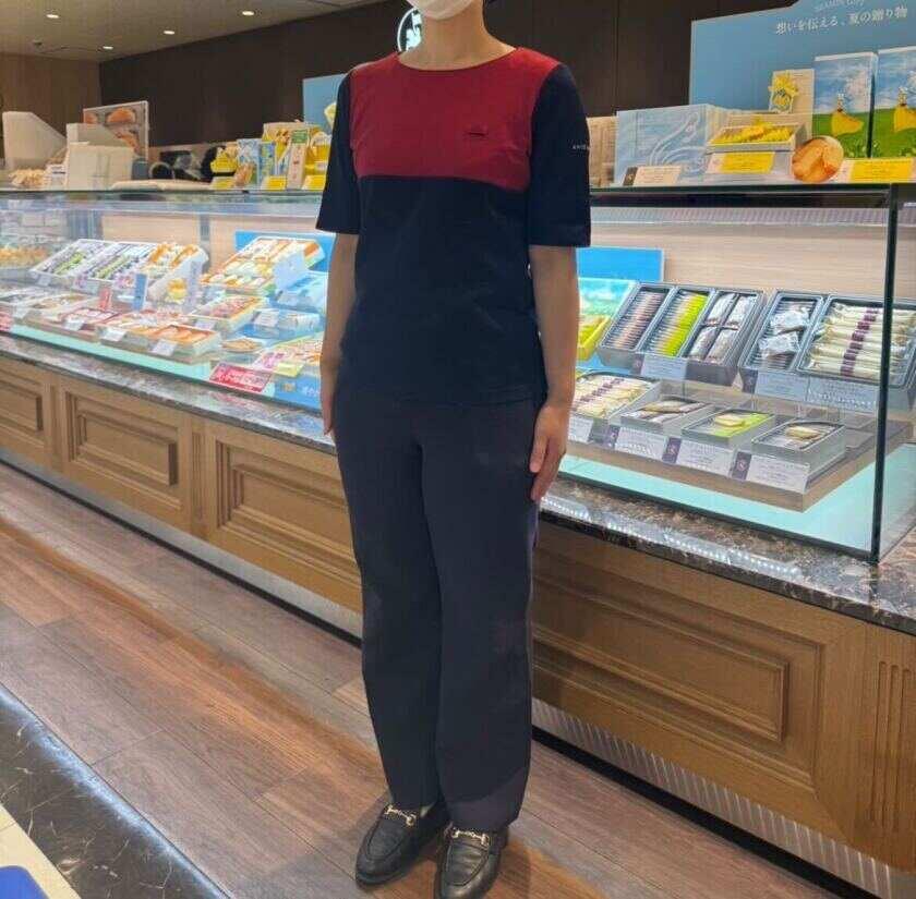 株式会社エーデルワイスの制服1