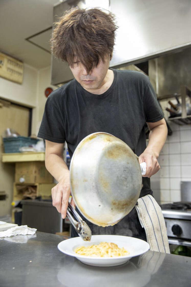 キッチンキャミ―の制服2