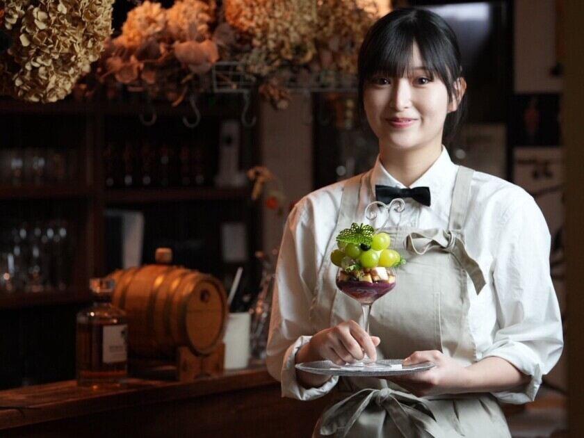 夜パフェ専門店 Number Kumaの制服1