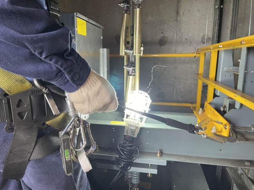 株式会社水野工業所の制服2