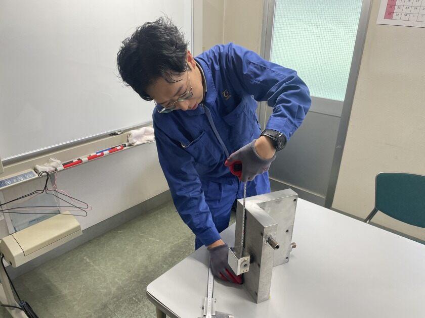 東リツ株式会社 筑波工場の制服1