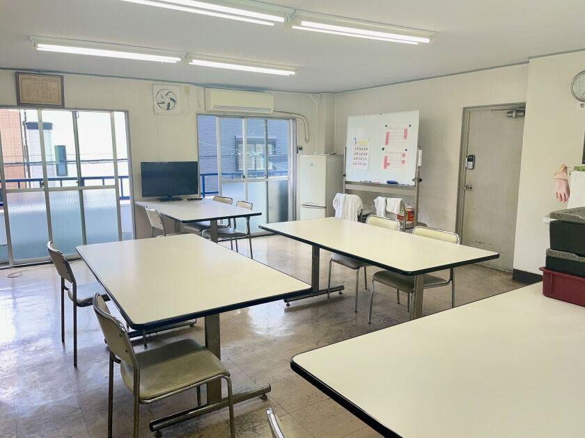 東リツ株式会社 筑波工場の制服5