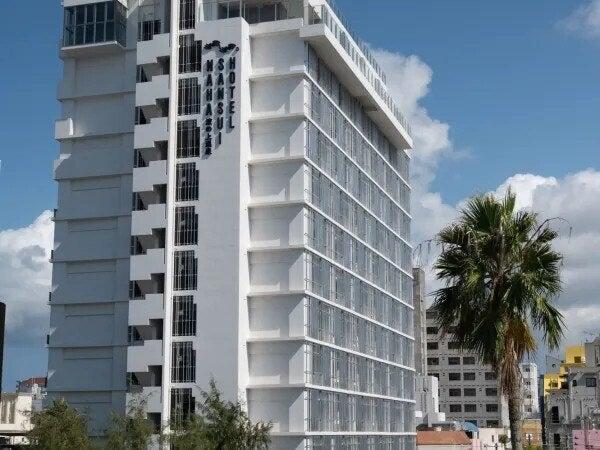 HOTEL SANSUI NAHAの仕事画像2