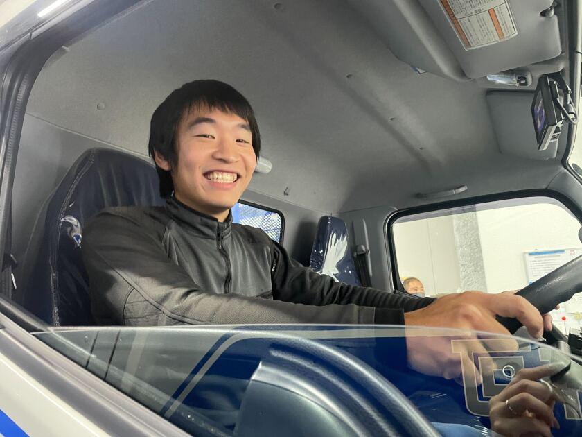 株式会社エコラインの制服2