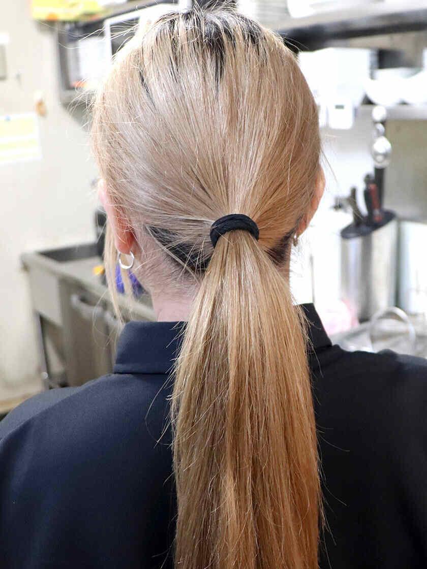 喃風 伊川谷店の制服3