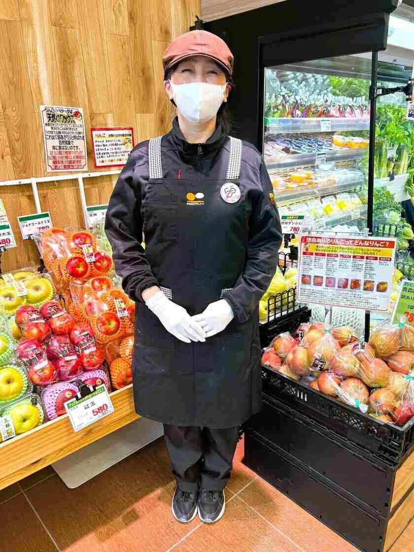 生活協同組合おおさかパルコープ 忍ヶ丘店の制服1