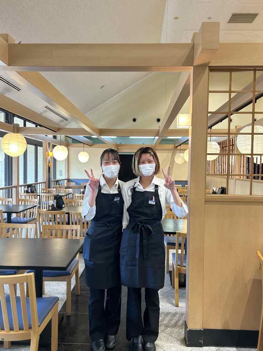 淡路ハイウェイオアシス みけ家(和食レストラン)の制服1