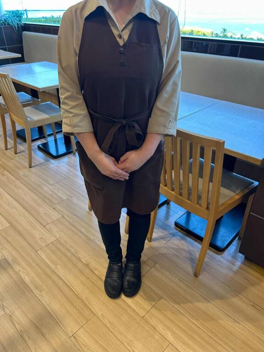 ユーアールエー株式会社の制服2