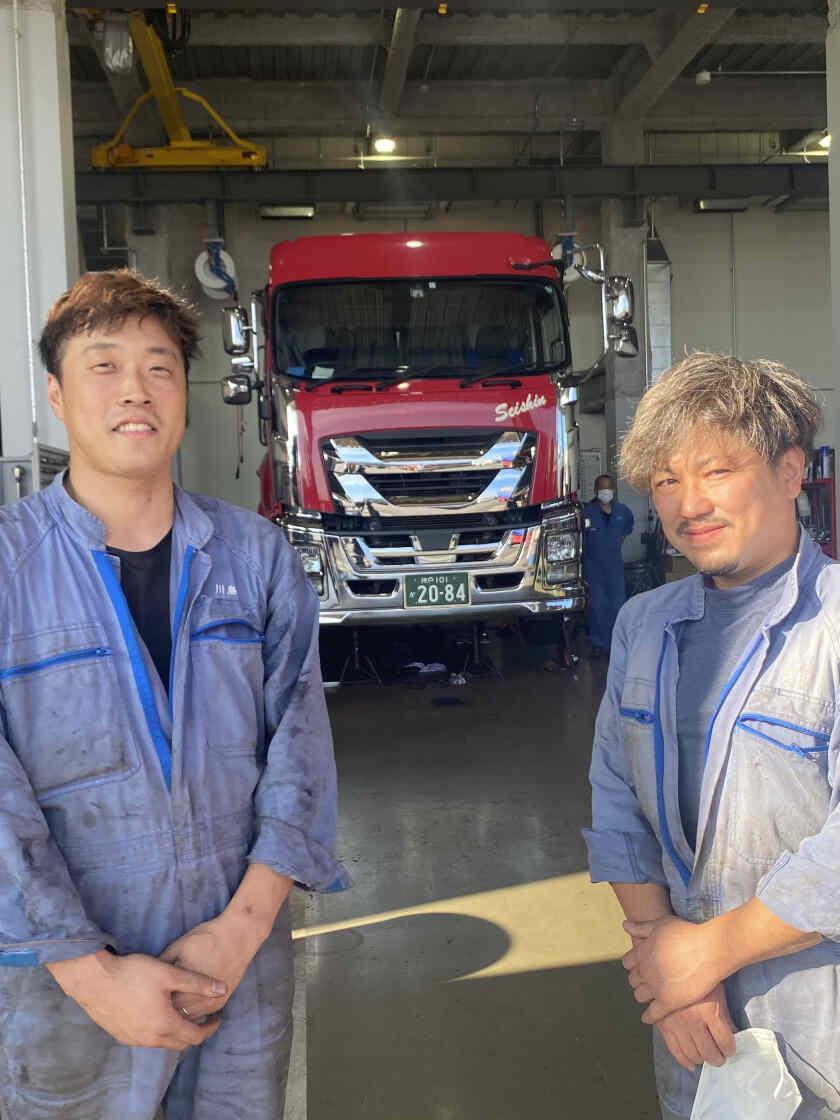 株式会社SK LOGIの制服1