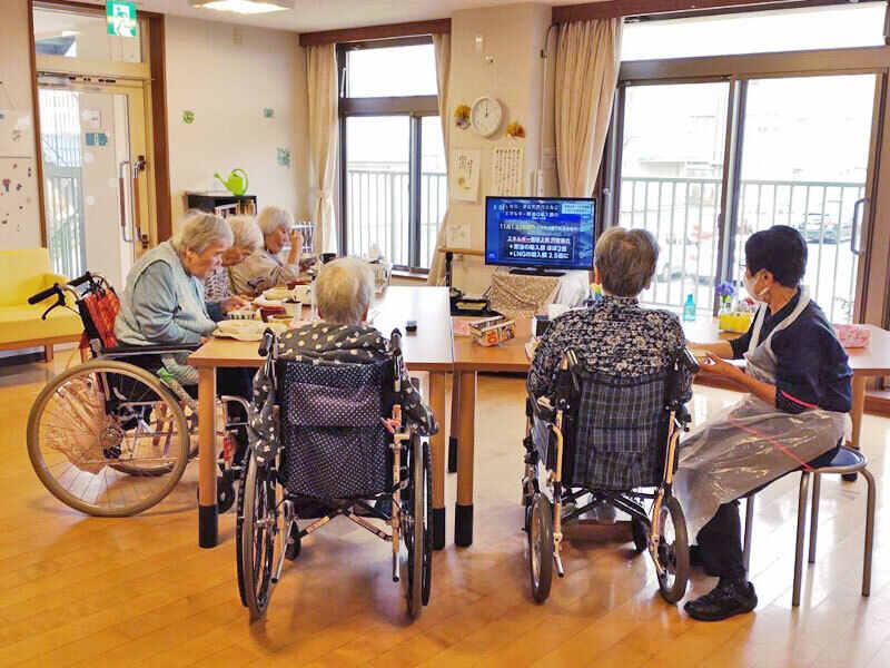 社会福祉法人和楽会の制服3