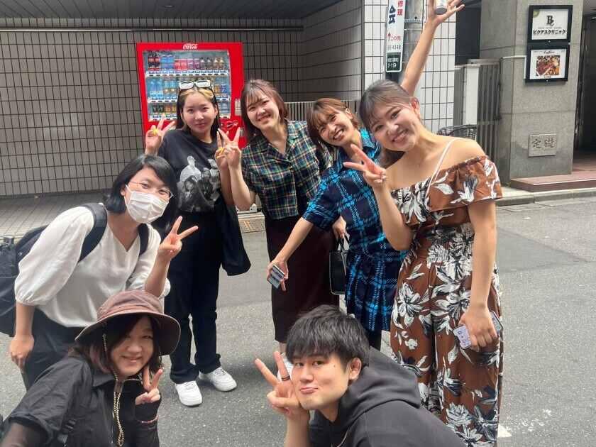 株式会社A-urora(オーロラ)の制服3