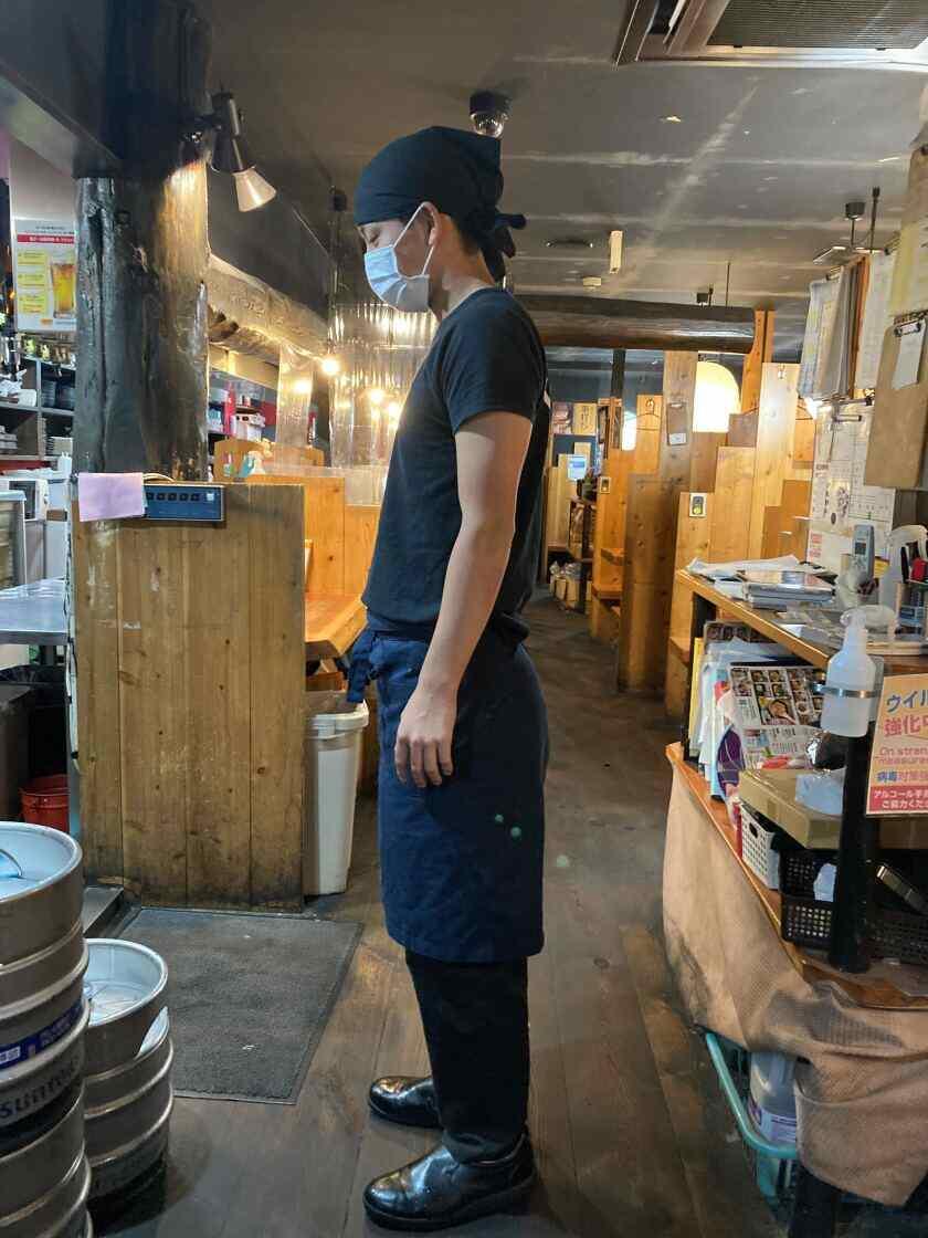 鳥貴族 元住吉店の制服2