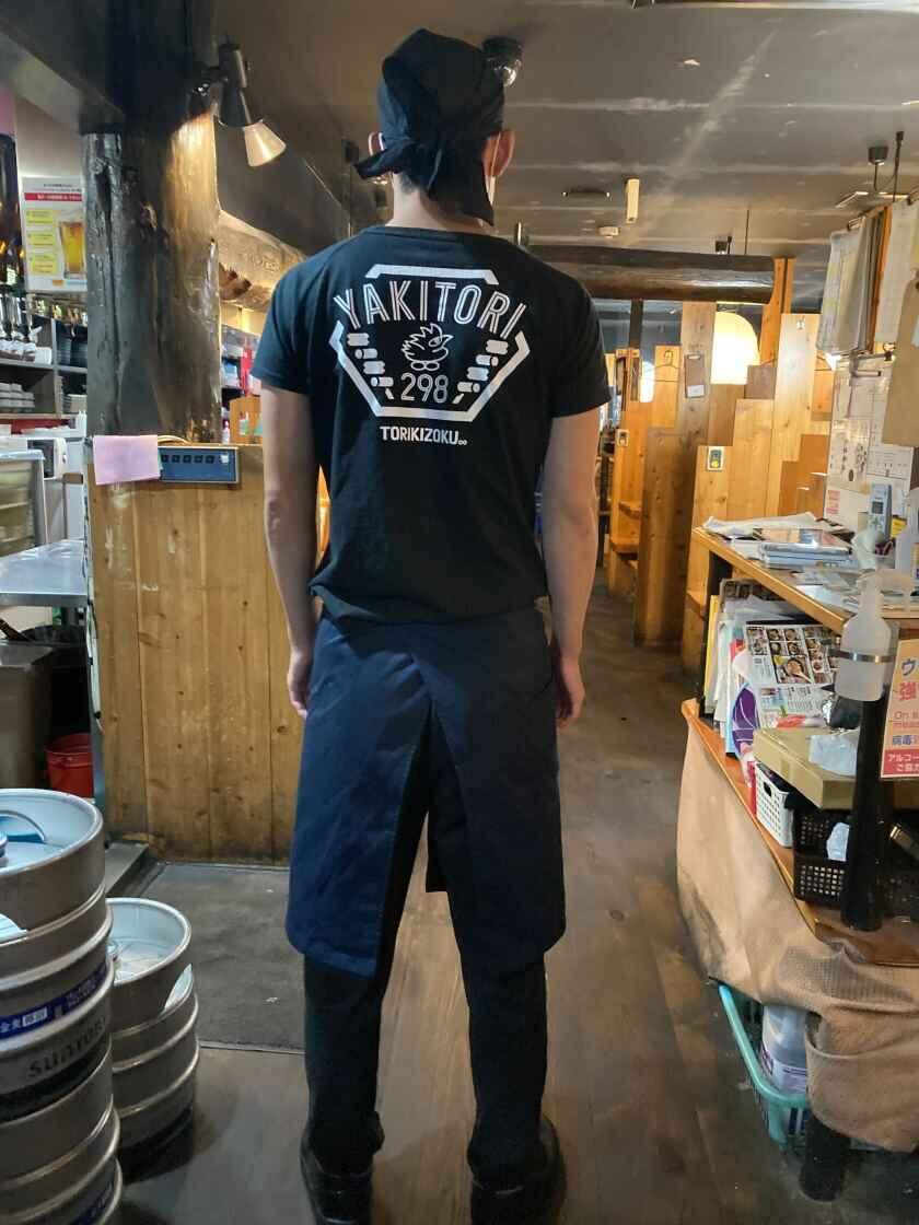 鳥貴族 元住吉店の制服3