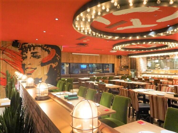 シュラスコ&ビアバー GOCCHI BATTA 上野店の制服3