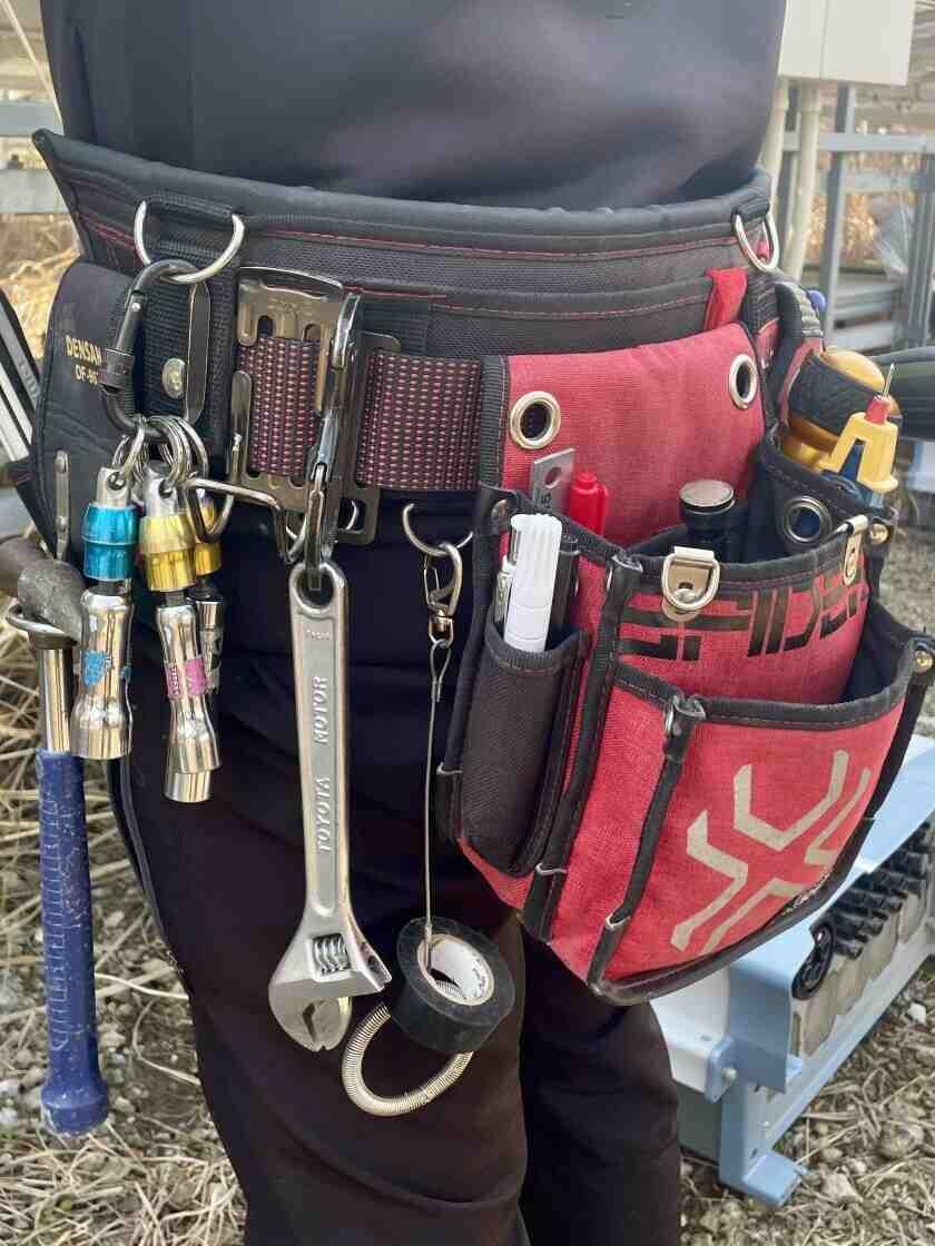 安部電気工事株式会社の制服1