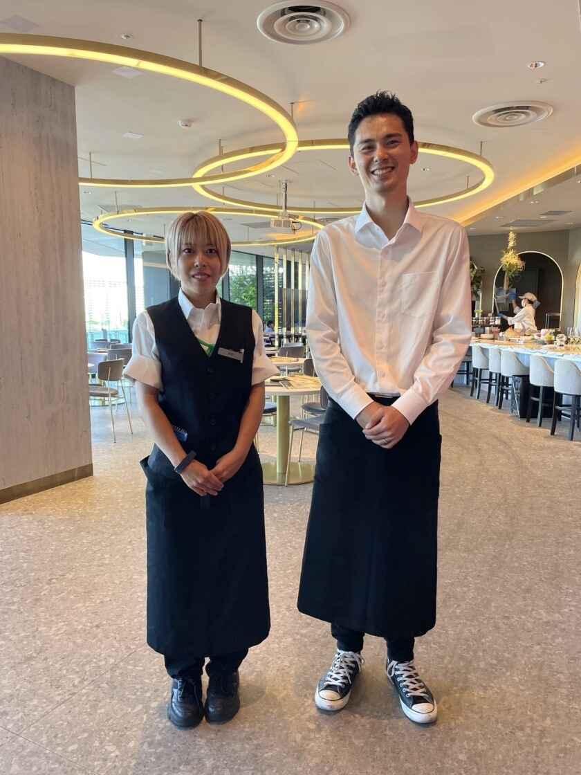 シンガポール・シーフード・リパブリック 東京の制服1