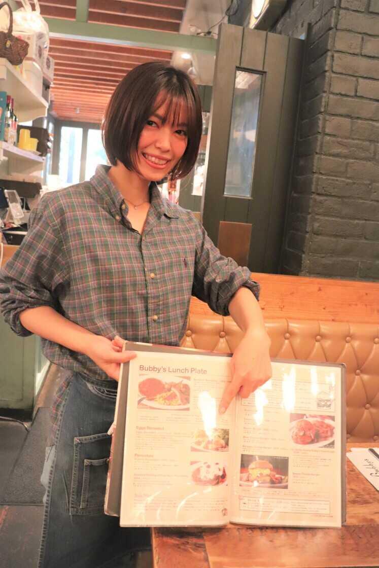 アメリカンレストラン&カフェ バビーズ 株式会社M・R・Sの制服1