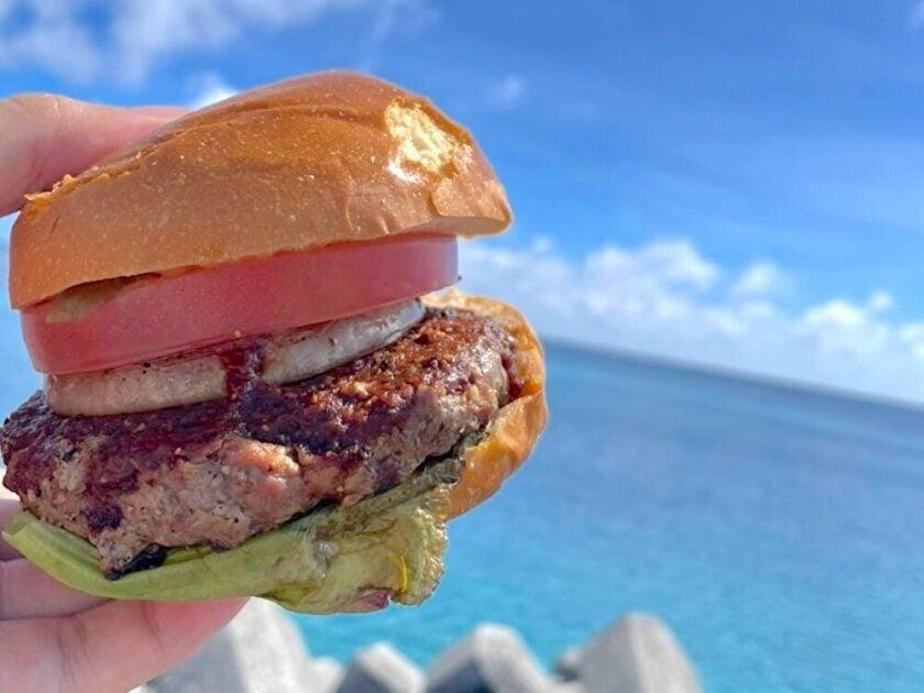 【株式会社スタッフエージェント】の制服3