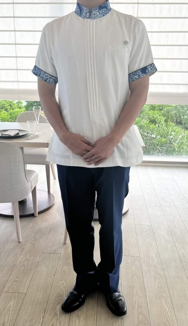 \沖縄リゾートバイト/フロント、清掃、レストラン、調理◎各部署:募集中!の制服1