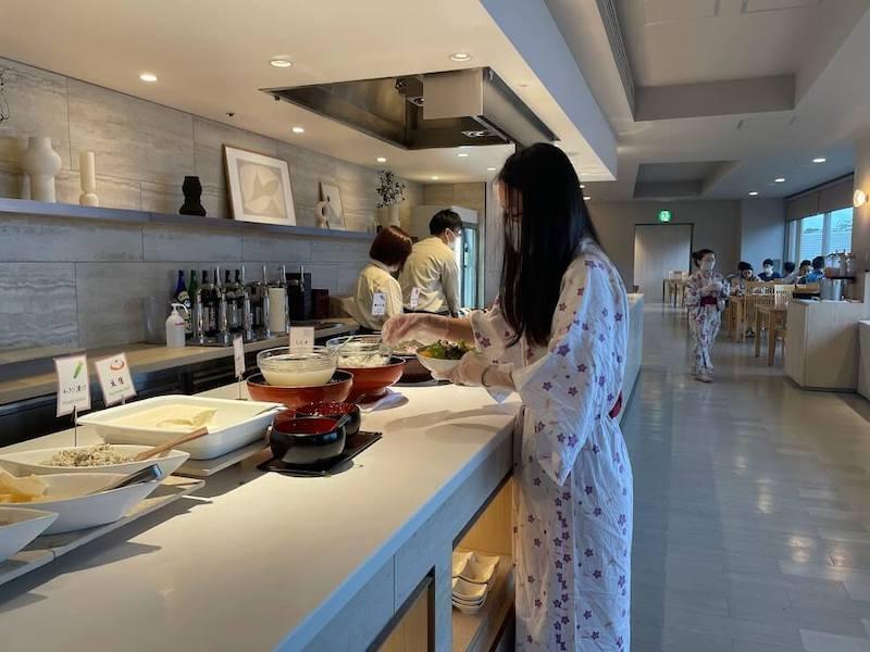 株式会社スタッフエージェント 名古屋営業所【003】の制服4