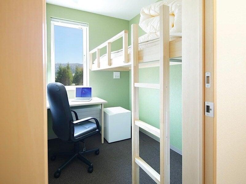 株式会社スタッフエージェント 名古屋営業所【003】の制服1