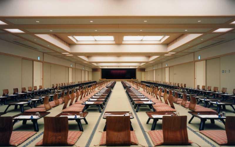 株式会社スタッフエージェント 名古屋営業所【003】の制服3