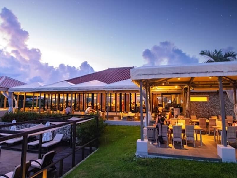 リピーターが多い!\人気の沖縄リゾートホテル/の仕事画像3