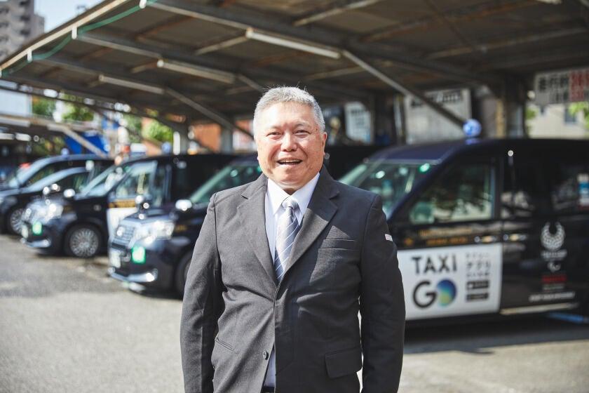 日本交通グループ 平和自動車交通株式会社の制服1