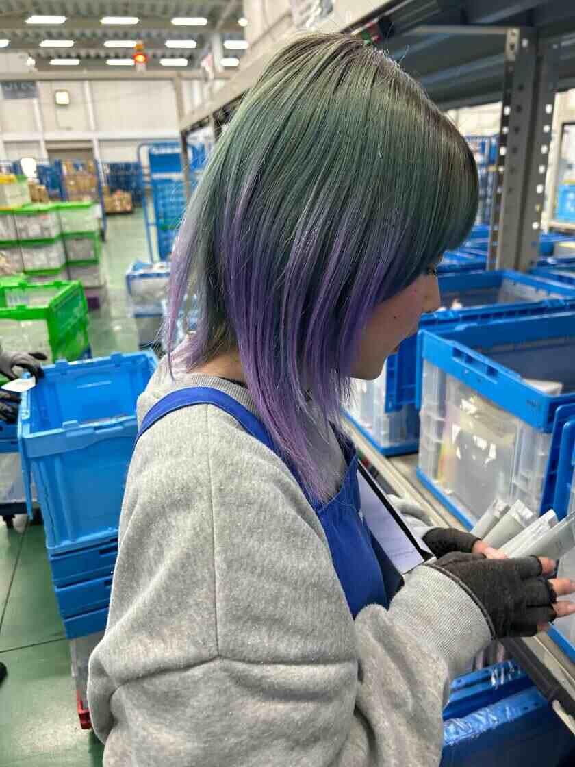 株式会社ハマキョウレックス 防府センターの制服2