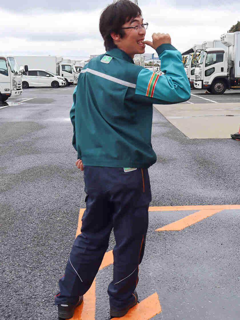 青葉運輸株式会社 船橋の制服2