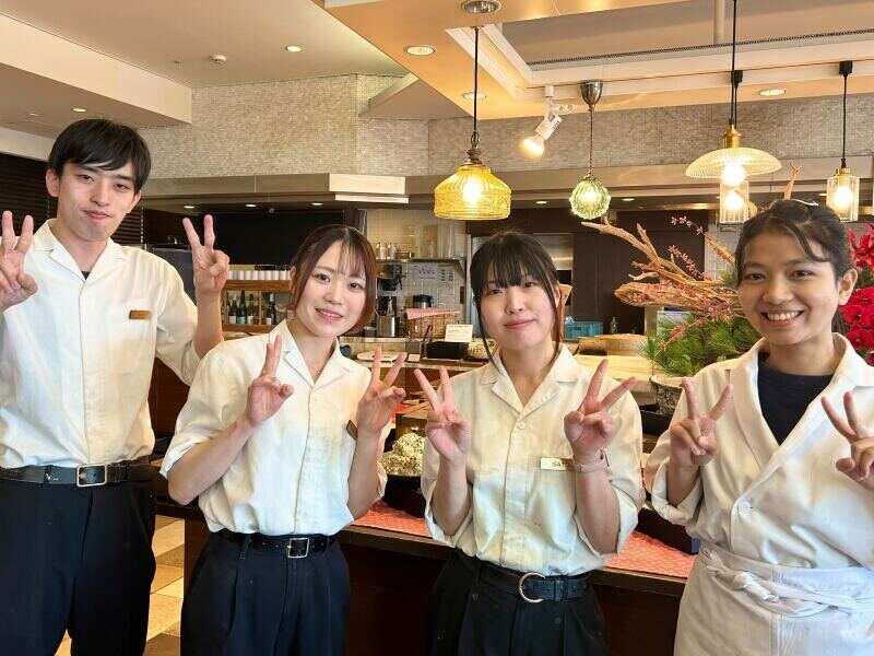 つなぐば(和食ビュッフェ・蕎麦屋・地産品販売店)の仕事画像2