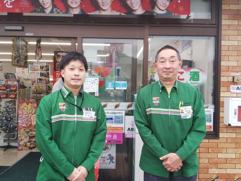 セブンイレブン 広島坂亀石山店の仕事画像2