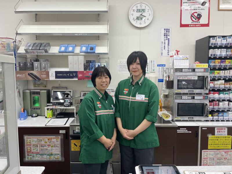 セブンイレブン 広島亀山SS店の仕事画像2