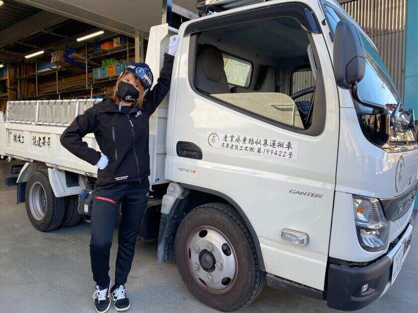 泰華建設工業株式会社の制服1