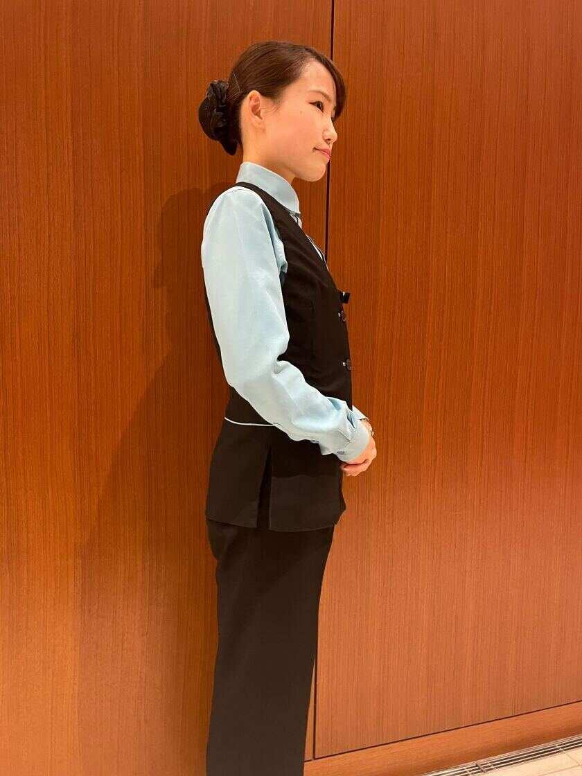 ハイアット リージェンシー 東京ベイの制服3