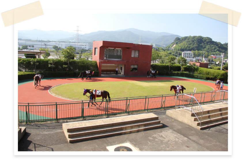 佐賀県競馬組合の制服1