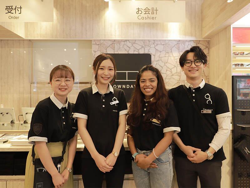 イオンモール土岐店の制服1