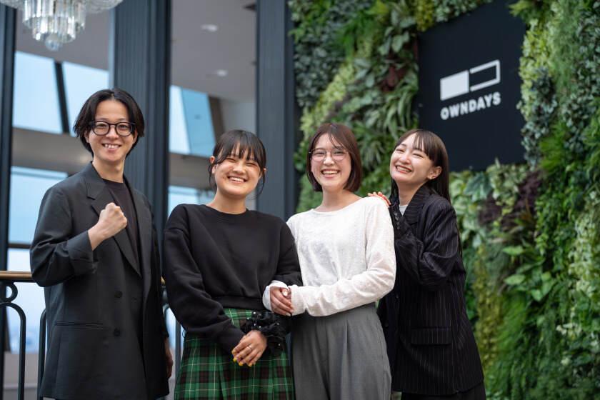 浦和コルソ店の制服3